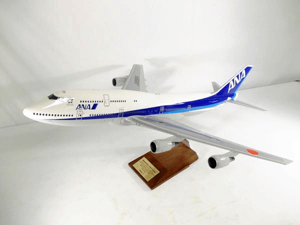 pacmin パックミン　1/200　ANA 747-400　JA8962